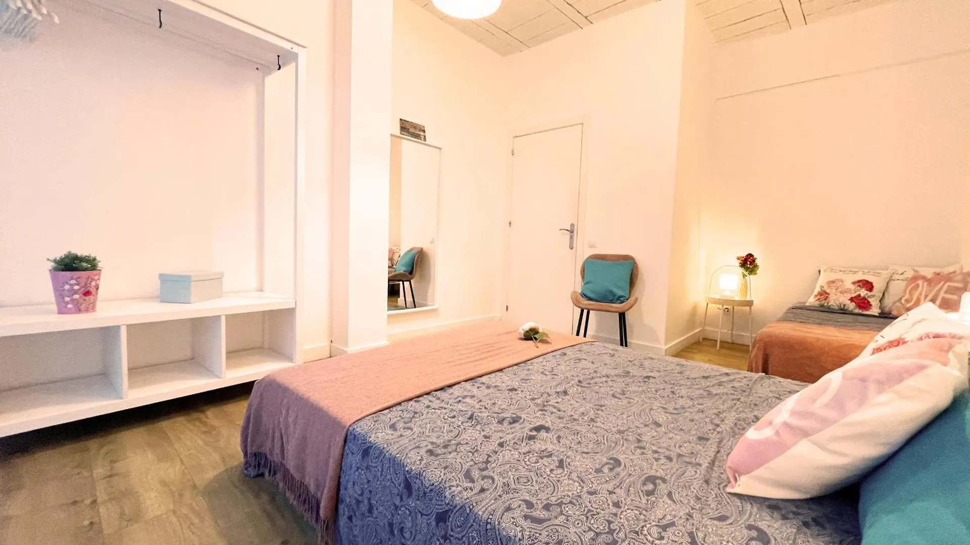 Barcelona Rooms - Port Vell 1 0*,